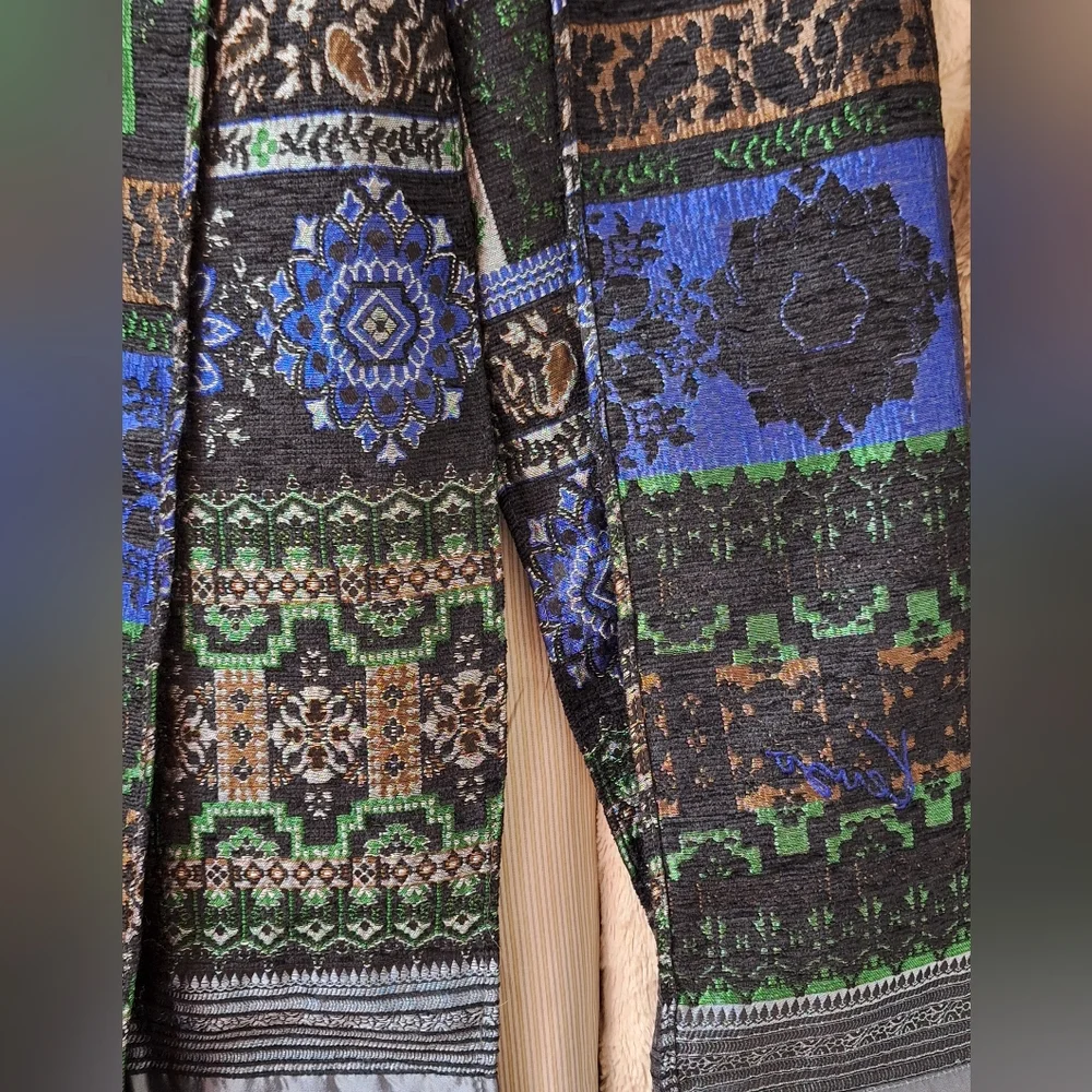 Italian, Dual-Sided Scarf/Wrap